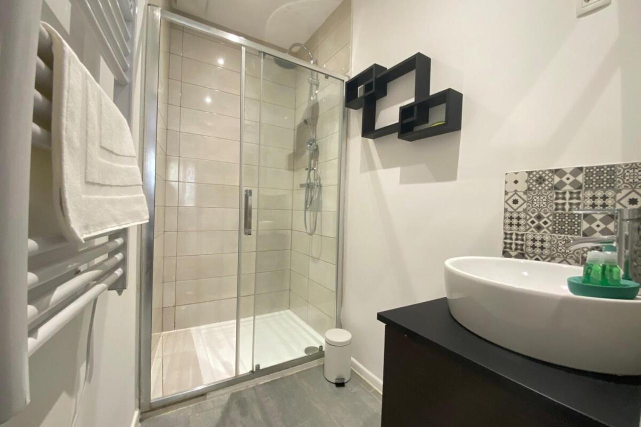 Appartement Exotic Chic&Calm - Lumineux - Clim/WiFi/Netflix à Marseille Extérieur photo